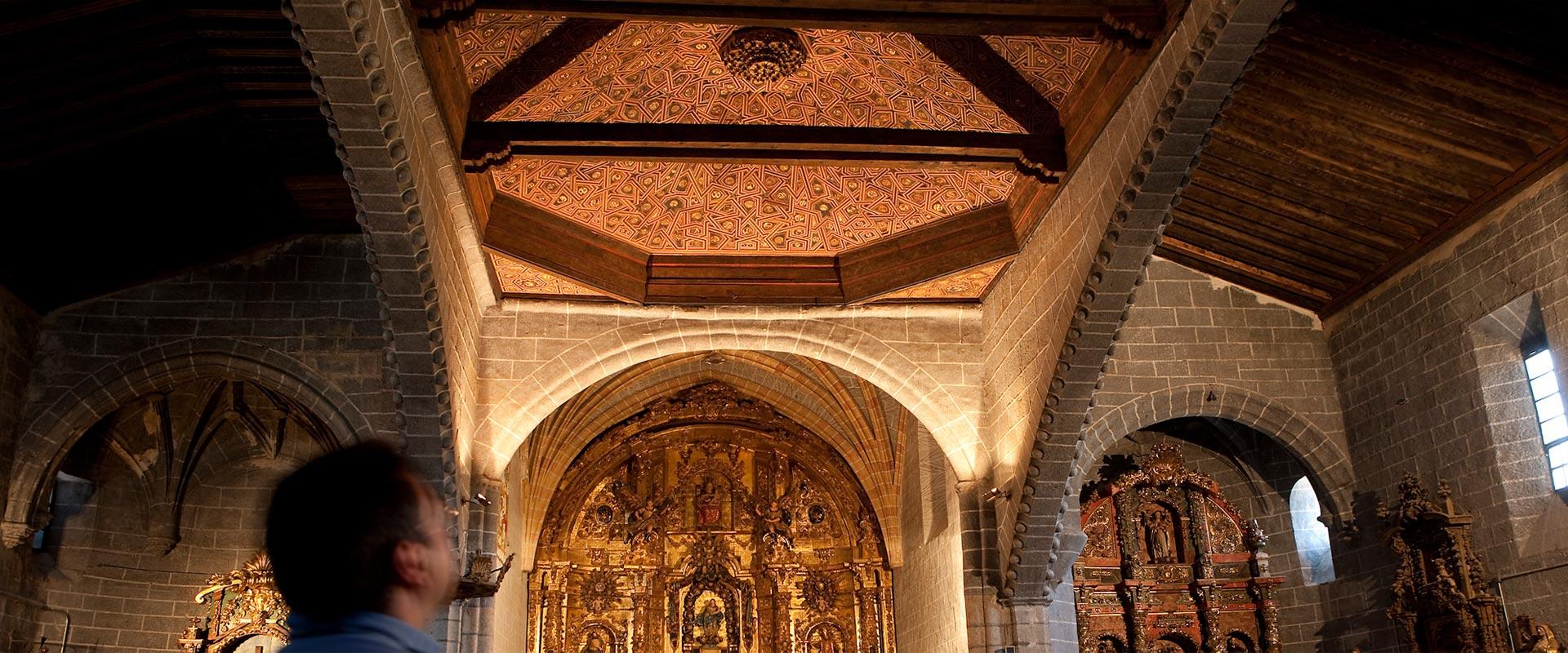 Coffered ceilings and altarpieces 