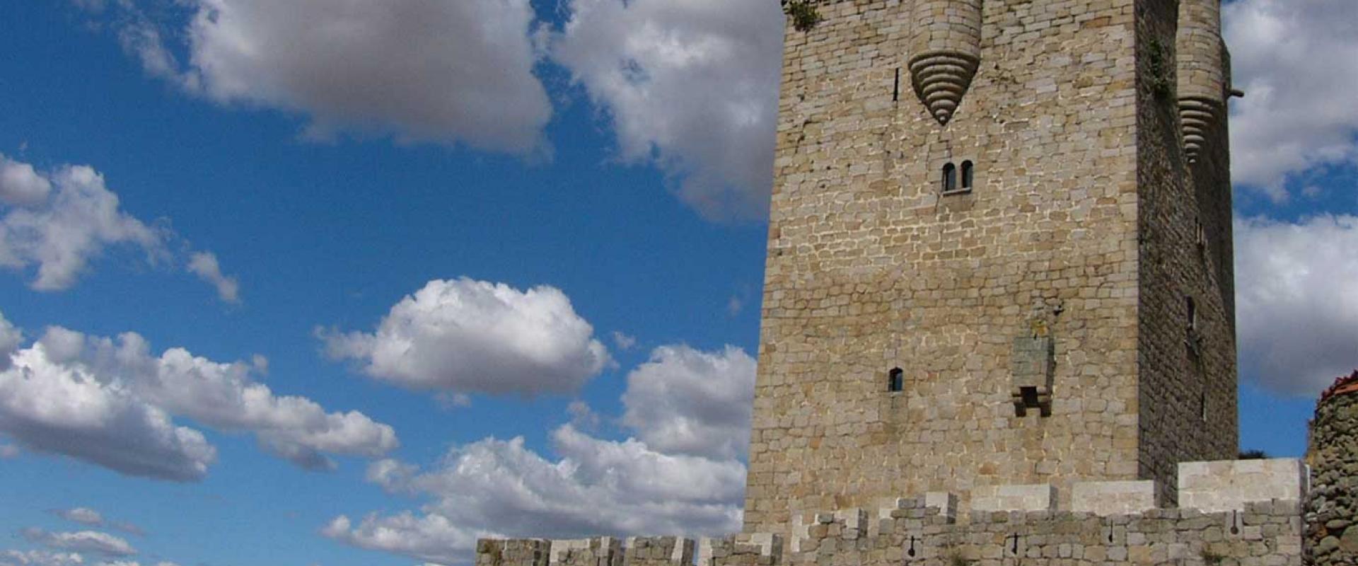 San Felices de los Gallegos