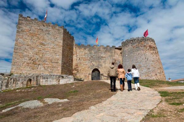  Fortaleza de Ledesma