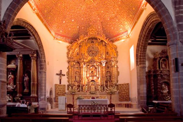Artesonados y retablos