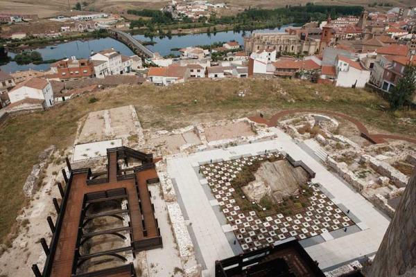 Aula de interpretação "Castelos e muralhas no Ocidente de Castela e Leão"
