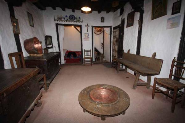 “Saturjuanela” House Museum