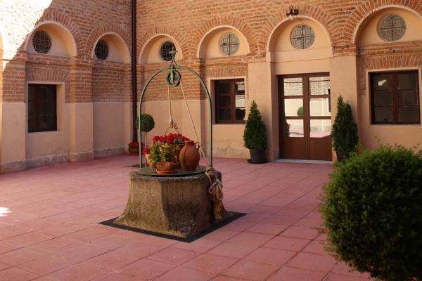 Saint Teresa and Saint Juan de la Cruz Centre