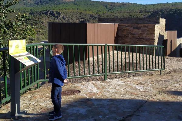 A rota dos vestígios fósseis de  Monsagro